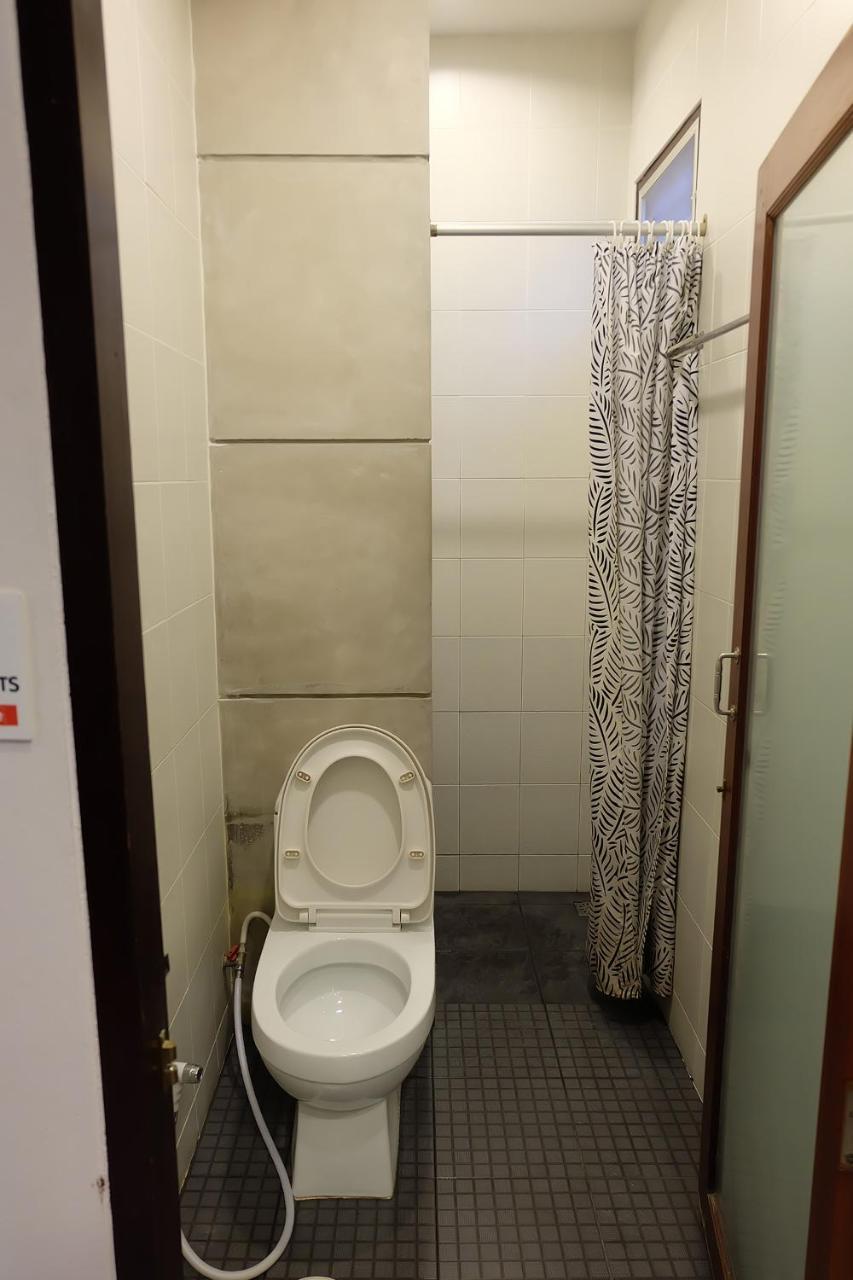 Baan Ma Feung Guesthouse Kanchanaburi Esterno foto